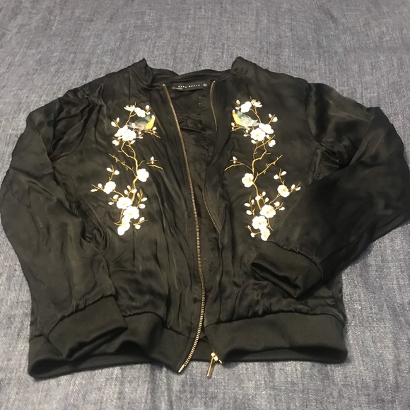 Jacket size small - Picture 1 of 8